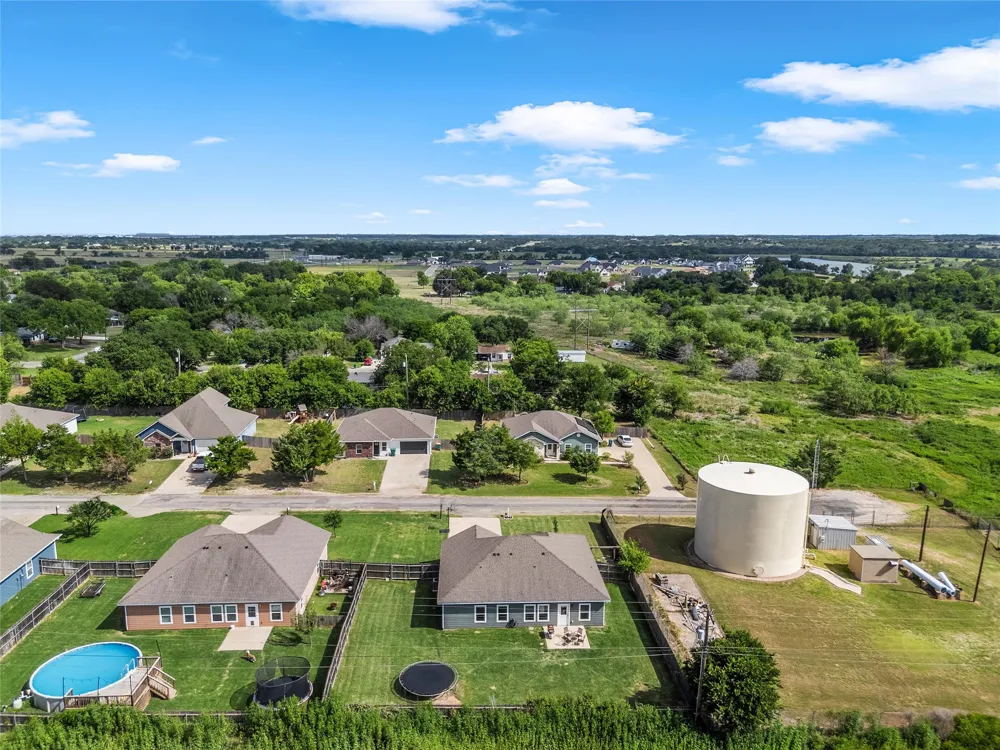 215 Greenbriar Street Robinson, TX 76706