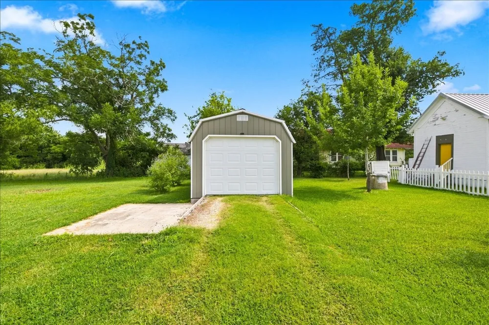 501 Mignonette Street Kosse, TX 76653
