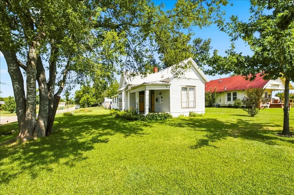 501 Mignonette Street Kosse, TX 76653