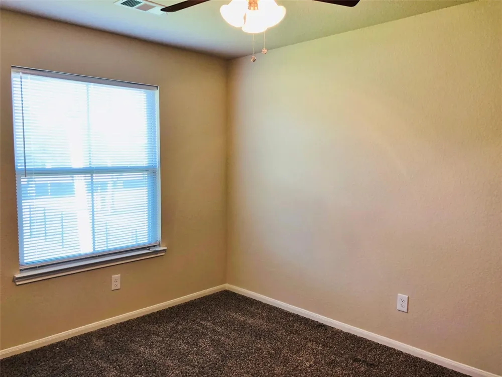 2512 S Houston Avenue #D Humble, TX 77396