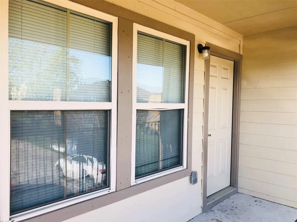 2512 S Houston Avenue #D Humble, TX 77396
