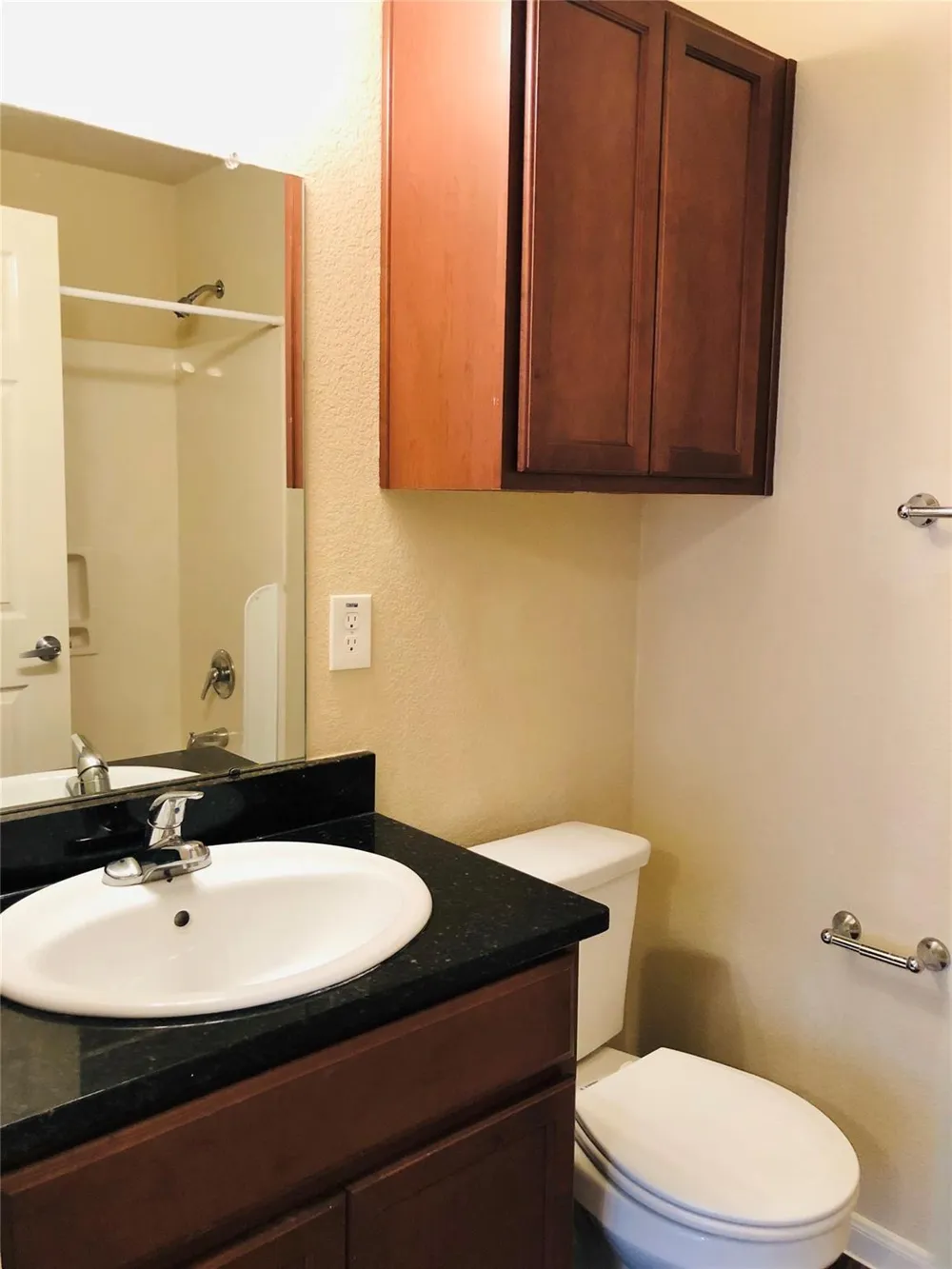 2512 S Houston Avenue #D Humble, TX 77396