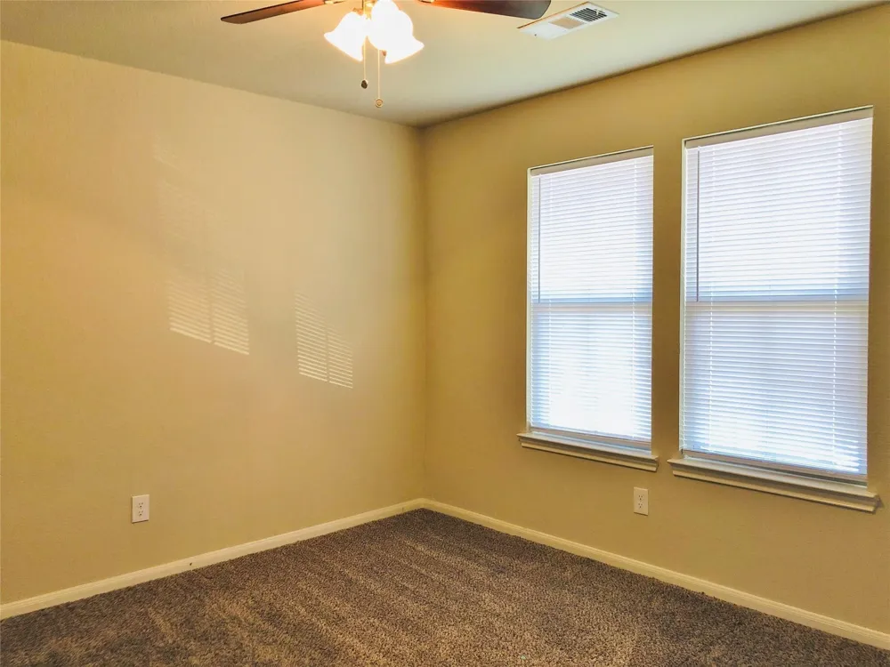 2512 S Houston Avenue #D Humble, TX 77396