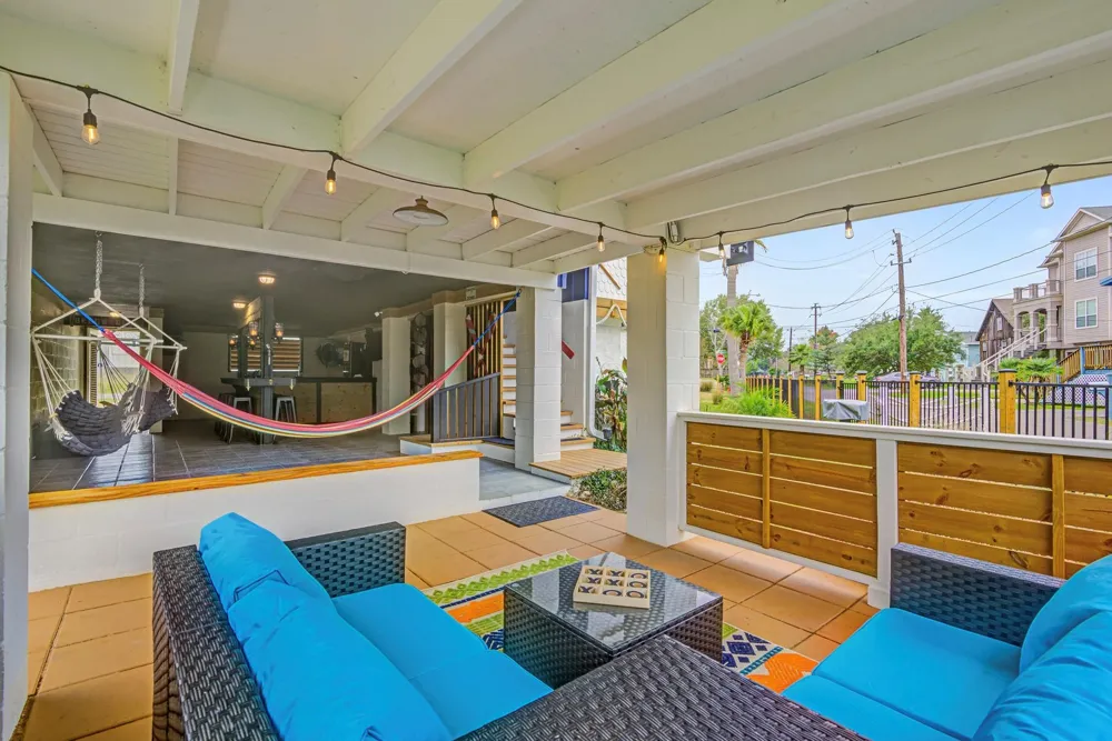 2108 Knollwood Street Kemah, TX 77565