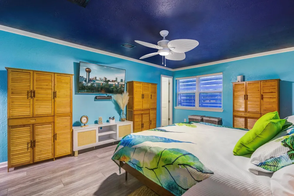 2108 Knollwood Street Kemah, TX 77565