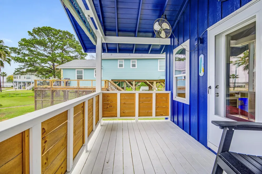 2108 Knollwood Street Kemah, TX 77565