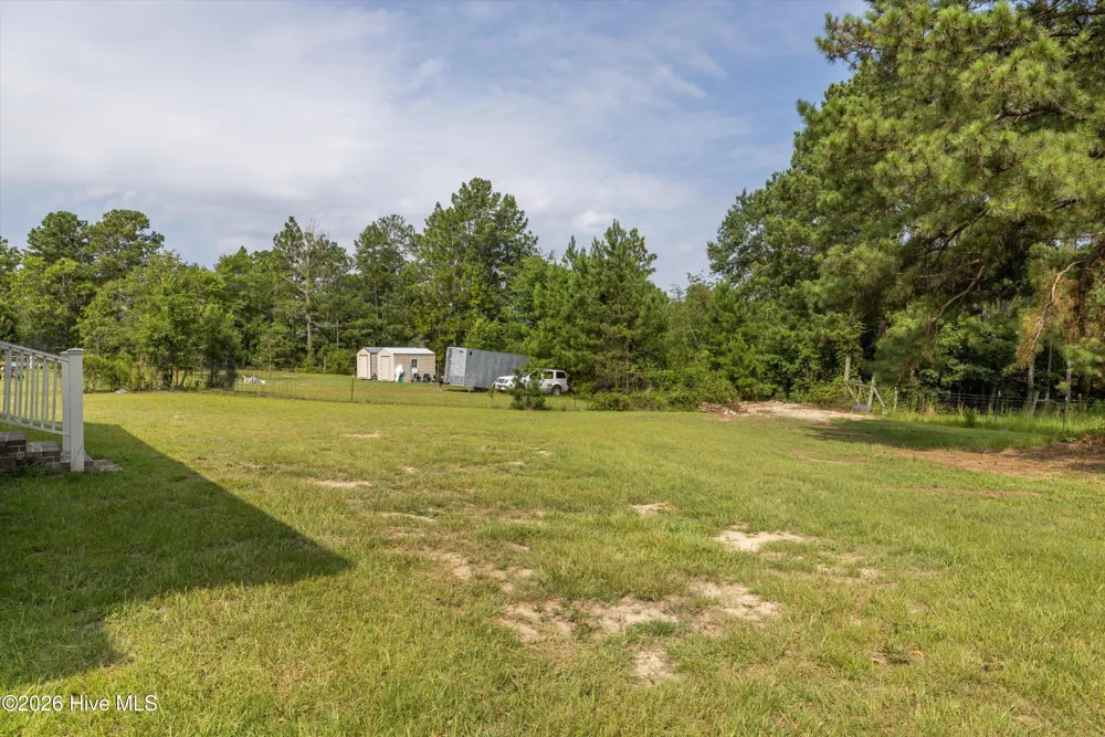 5017 Iron Hill Road Dearing, GA 30808