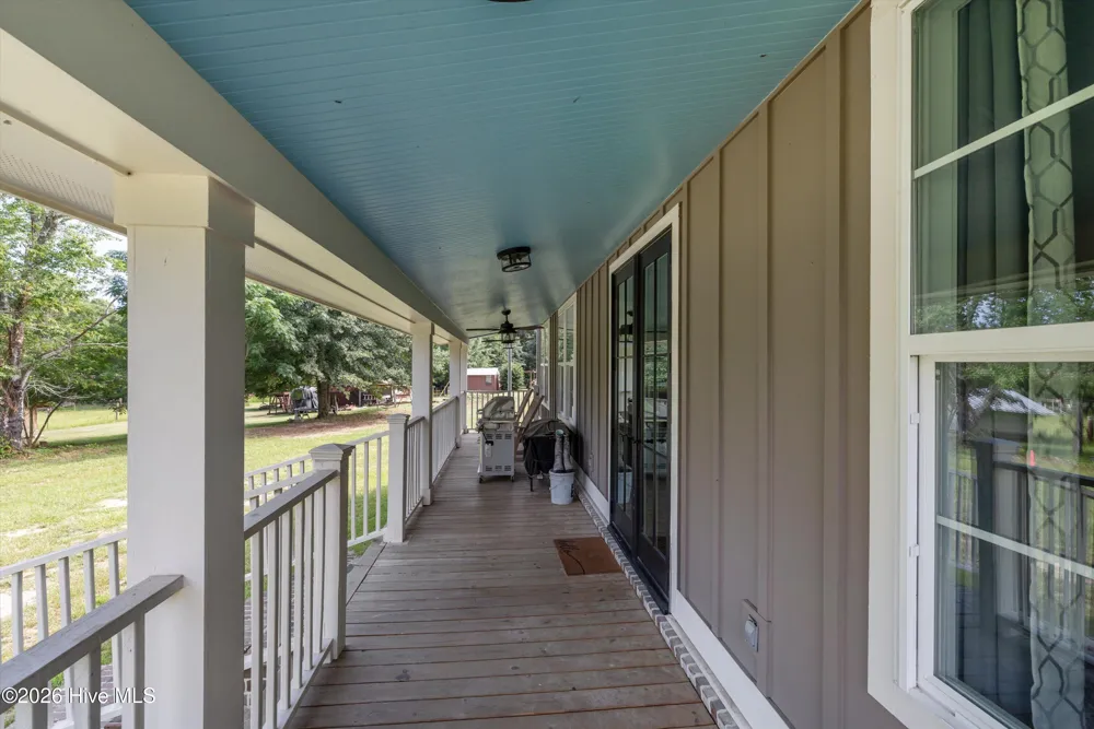 5017 Iron Hill Road Dearing, GA 30808