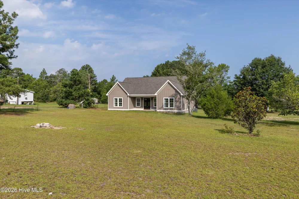 5017 Iron Hill Road Dearing, GA 30808