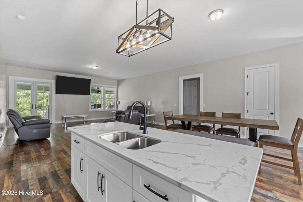 5017 Iron Hill Road Dearing, GA 30808