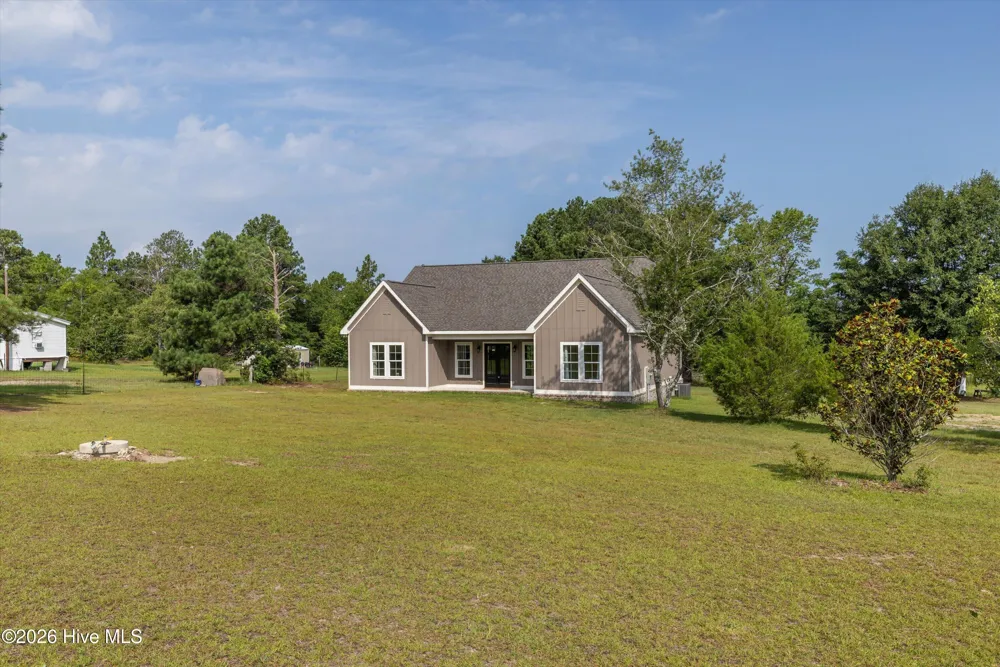 5017 Iron Hill Road Dearing, GA 30808