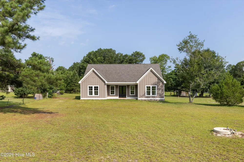 5017 Iron Hill Road Dearing, GA 30808