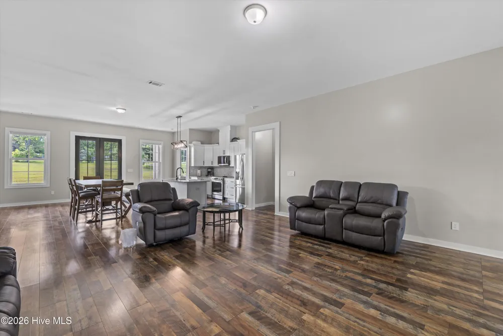 5017 Iron Hill Road Dearing, GA 30808