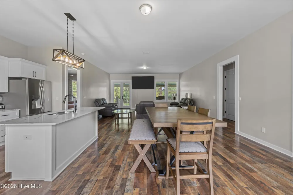 5017 Iron Hill Road Dearing, GA 30808