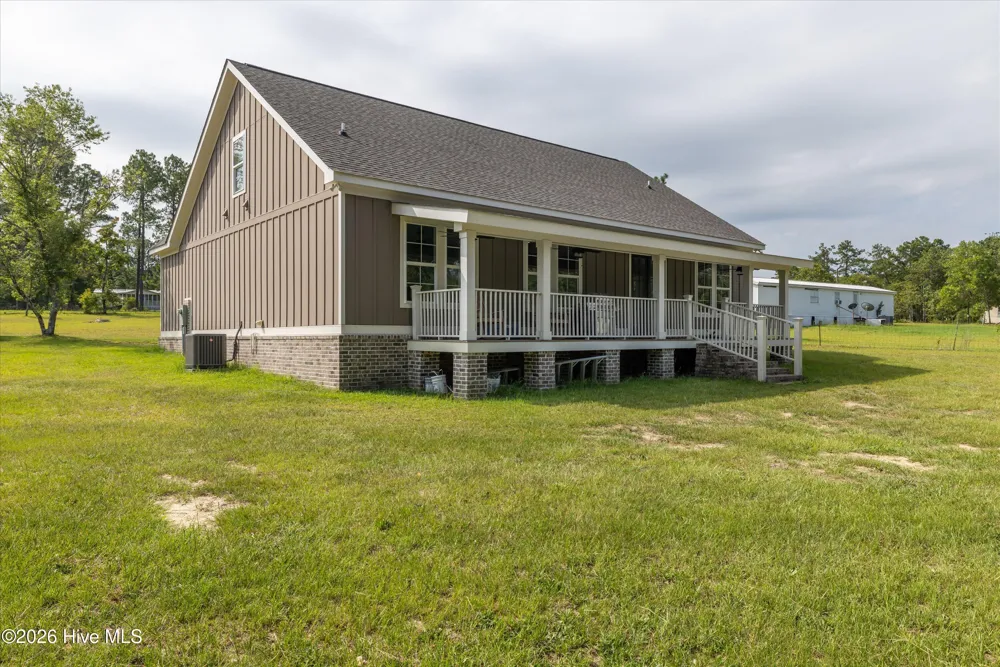 5017 Iron Hill Road Dearing, GA 30808