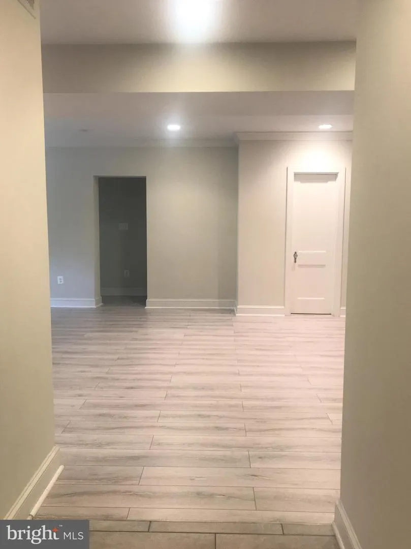 401 COMMONWEALTH AVENUE #20A Alexandria, VA 22301