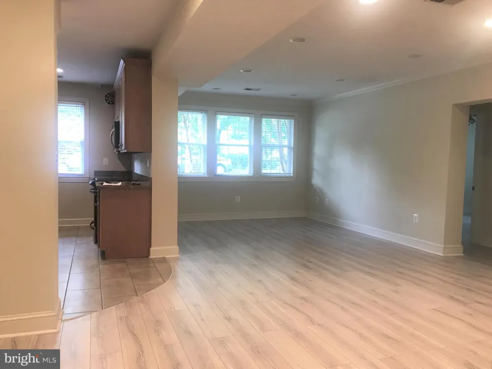 401 COMMONWEALTH AVENUE #20A Alexandria, VA 22301