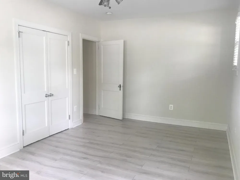 401 COMMONWEALTH AVENUE #20A Alexandria, VA 22301