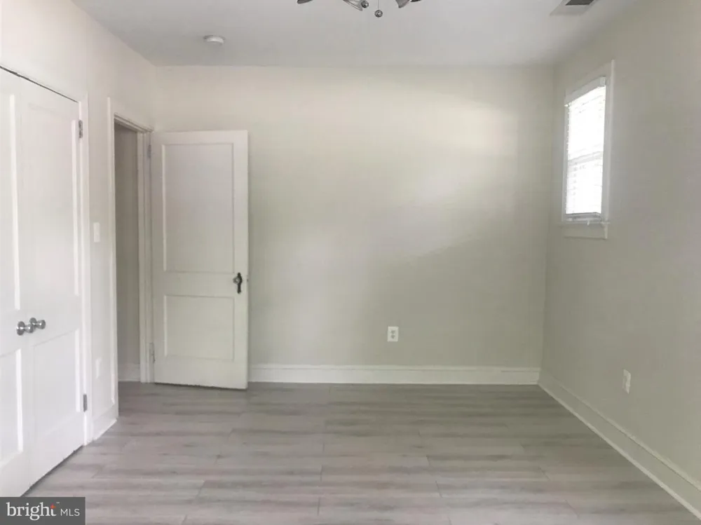 401 COMMONWEALTH AVENUE #20A Alexandria, VA 22301