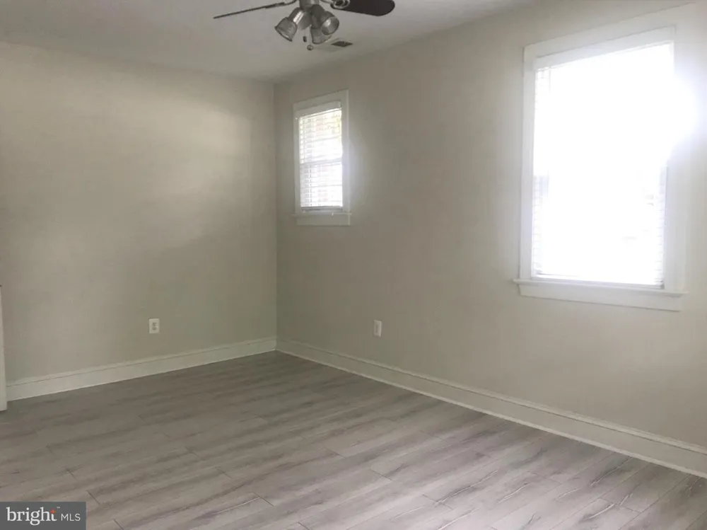 401 COMMONWEALTH AVENUE #20A Alexandria, VA 22301