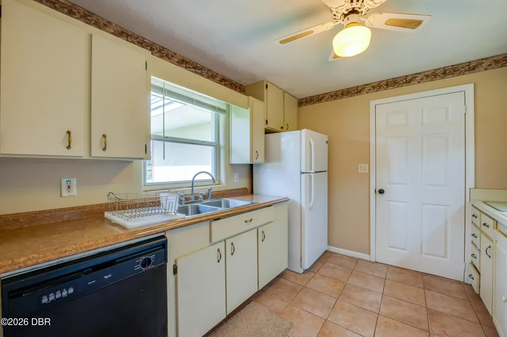 1101 16th Street Edgewater, FL 32132