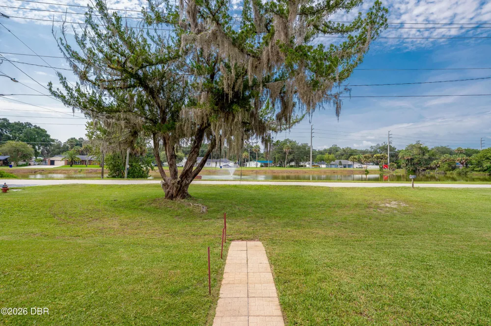 1101 16th Street Edgewater, FL 32132