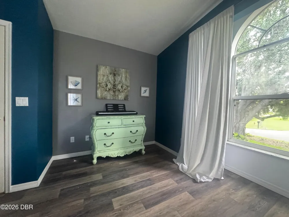 1 Harris Circle Edgewater, FL 32141