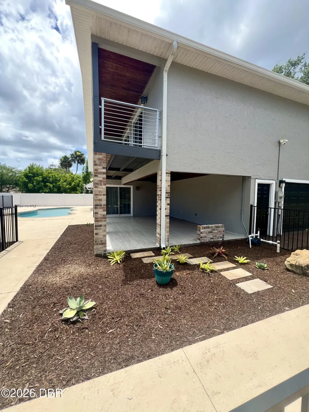 1 Harris Circle Edgewater, FL 32141