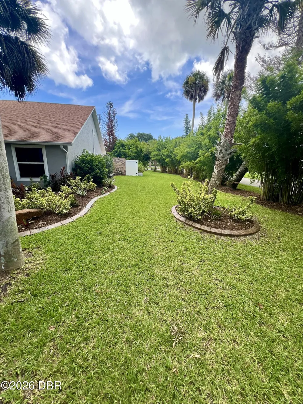 1 Harris Circle Edgewater, FL 32141