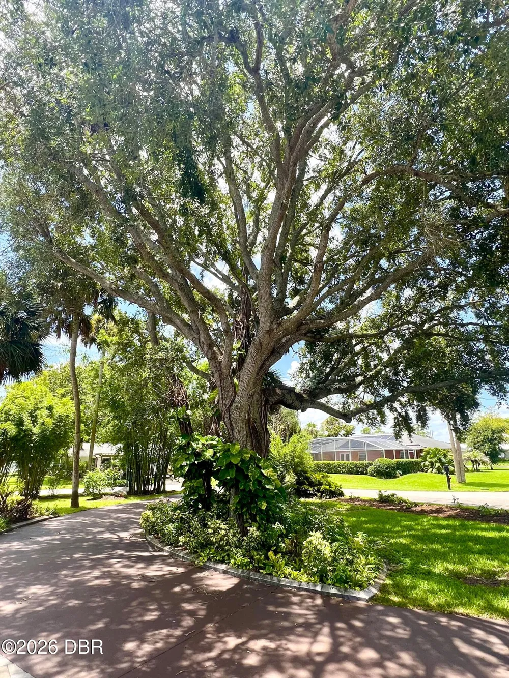 1 Harris Circle Edgewater, FL 32141