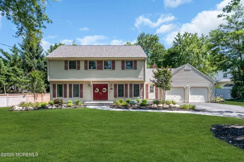 2 Lakeland Drive