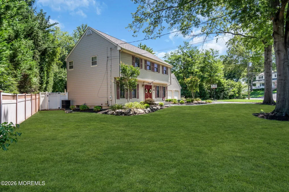 2 Lakeland Drive Matawan, NJ 07747