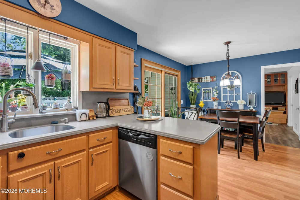 2 Lakeland Drive Matawan, NJ 07747