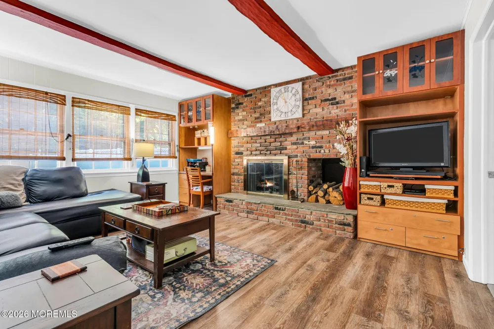 2 Lakeland Drive Matawan, NJ 07747