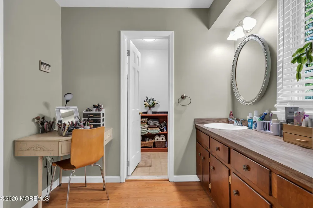 2 Lakeland Drive Matawan, NJ 07747