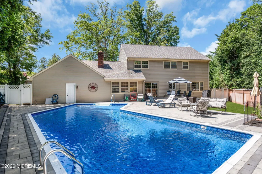 2 Lakeland Drive Matawan, NJ 07747