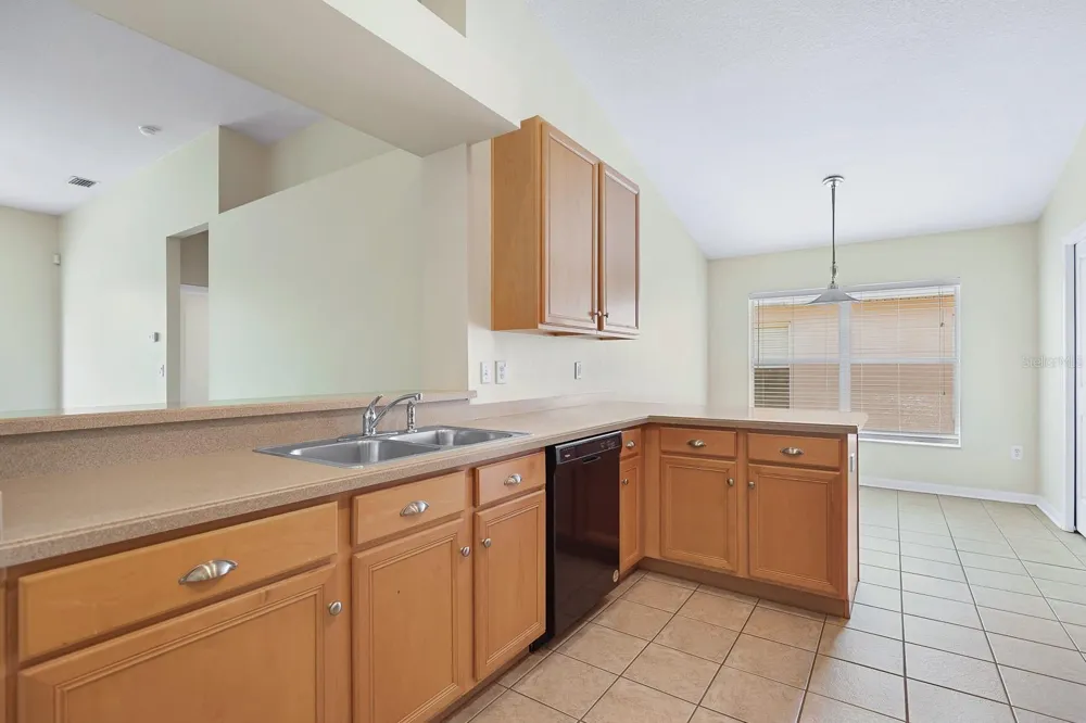 6328 BRIDGECREST DRIVE Lithia, FL 33547