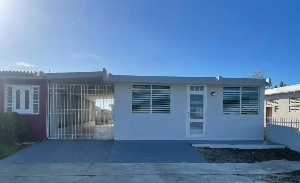 B4 ST GUATEMALA #B4 Humacao, PR 00791