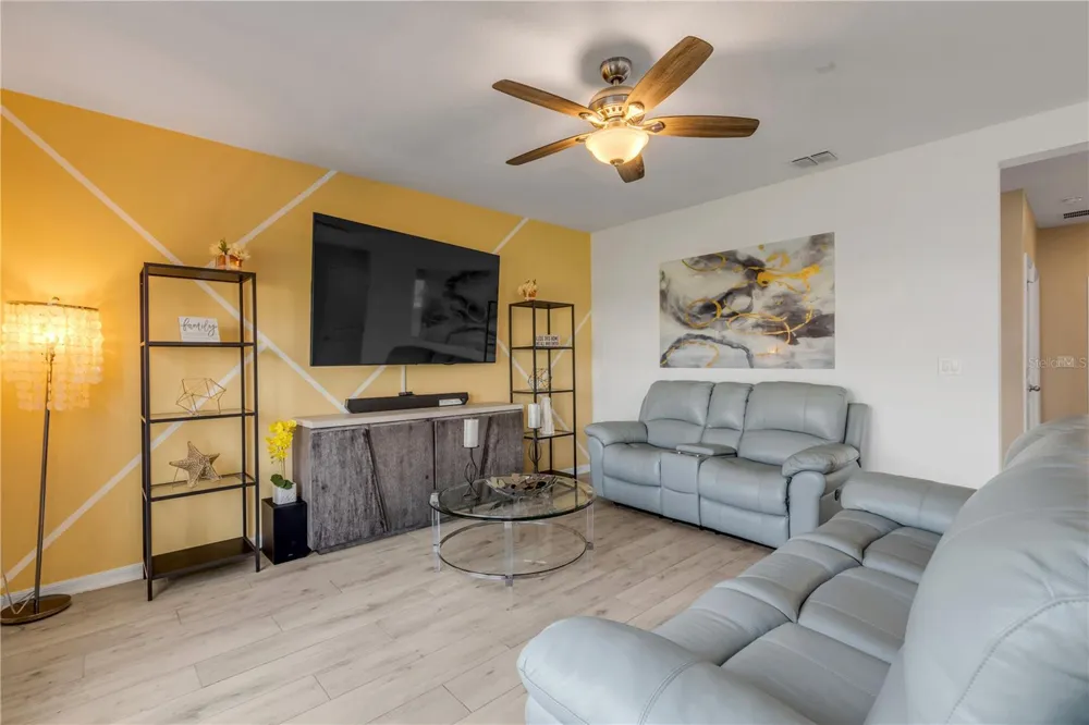 3986 WILLOWBROOK DRIVE Edgewater, FL 32141