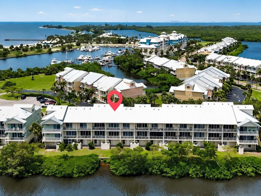 3248 MANGROVE POINT DRIVE Ruskin, FL 33570