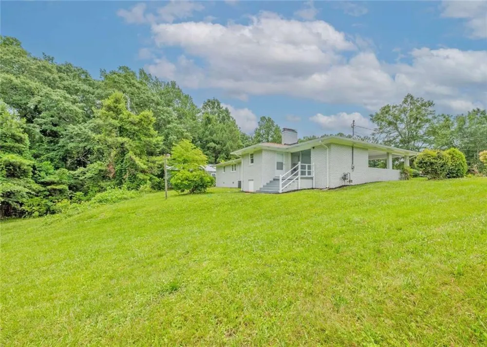 13 Brown Street Toccoa, GA 30577