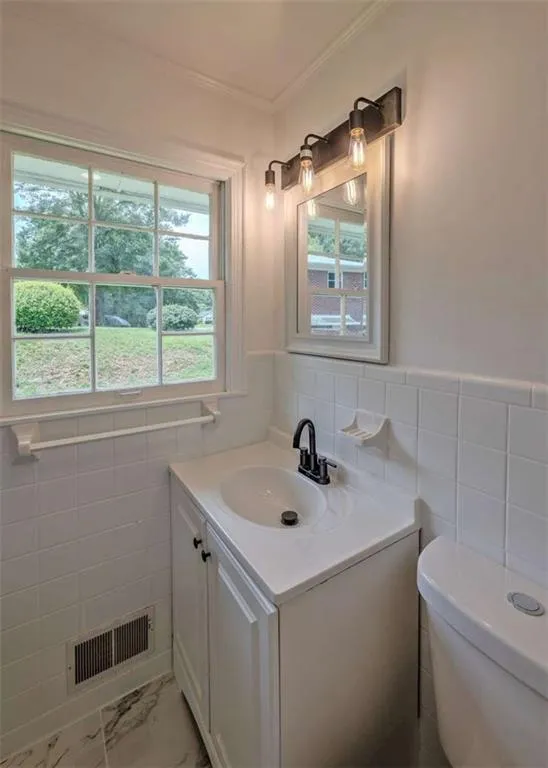 13 Brown Street Toccoa, GA 30577