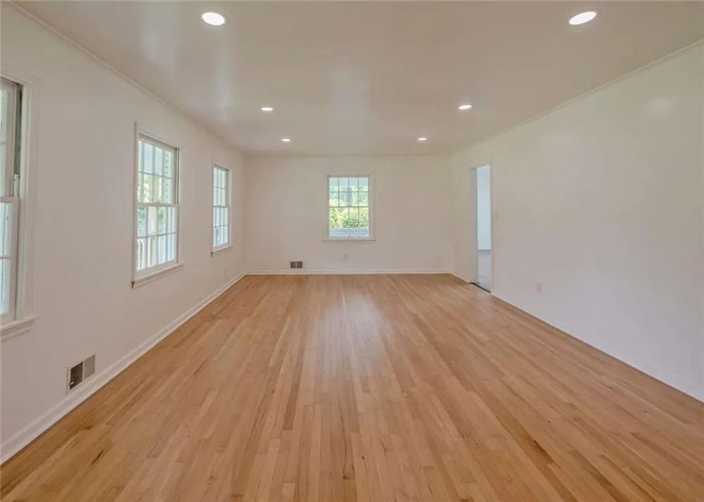 13 Brown Street Toccoa, GA 30577