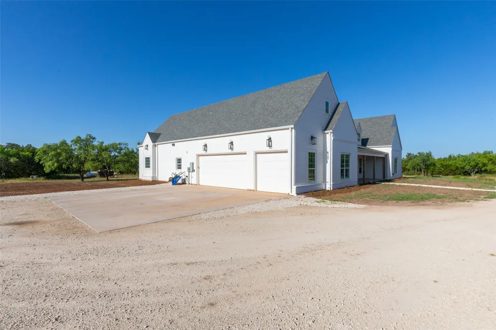 753 County Road 154 Tuscola, TX 79562