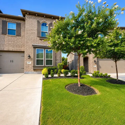 1131 Queensdown Way