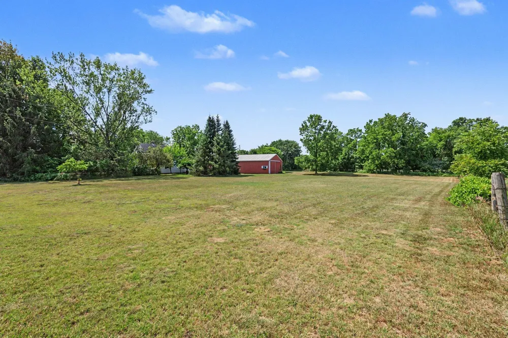 1744 Lincoln Road Allegan, MI 49010