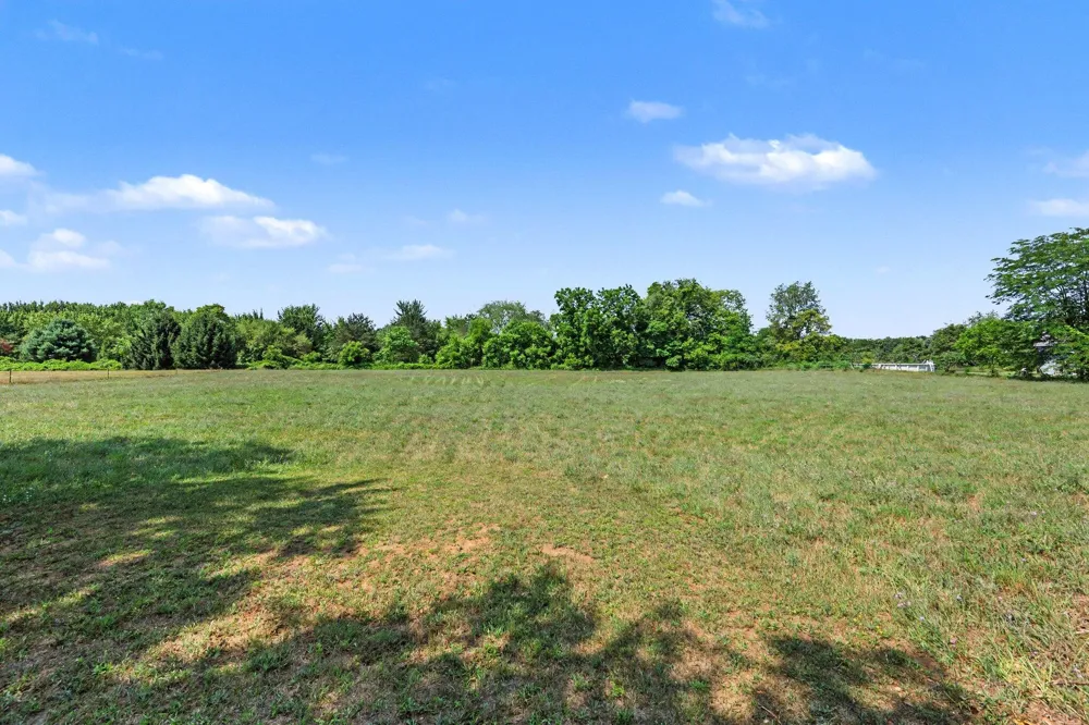 1744 Lincoln Road Allegan, MI 49010