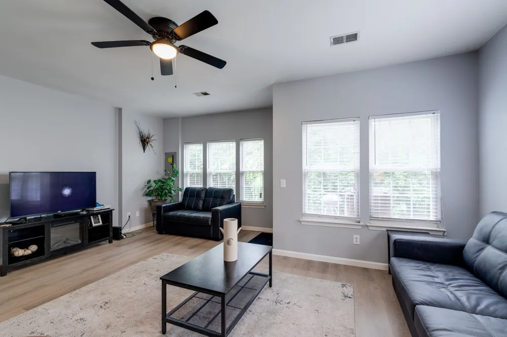 3401 Anderson Rd #12 Antioch, TN 37013