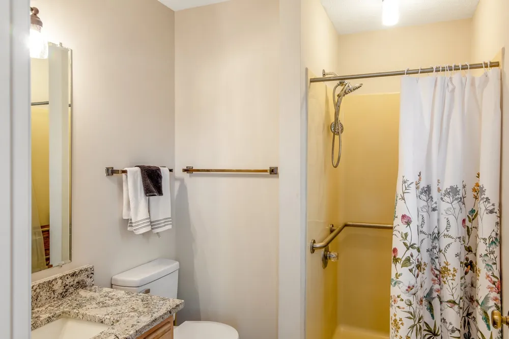 77 Rolling Meadows Dr Goodlettsville, TN 37072