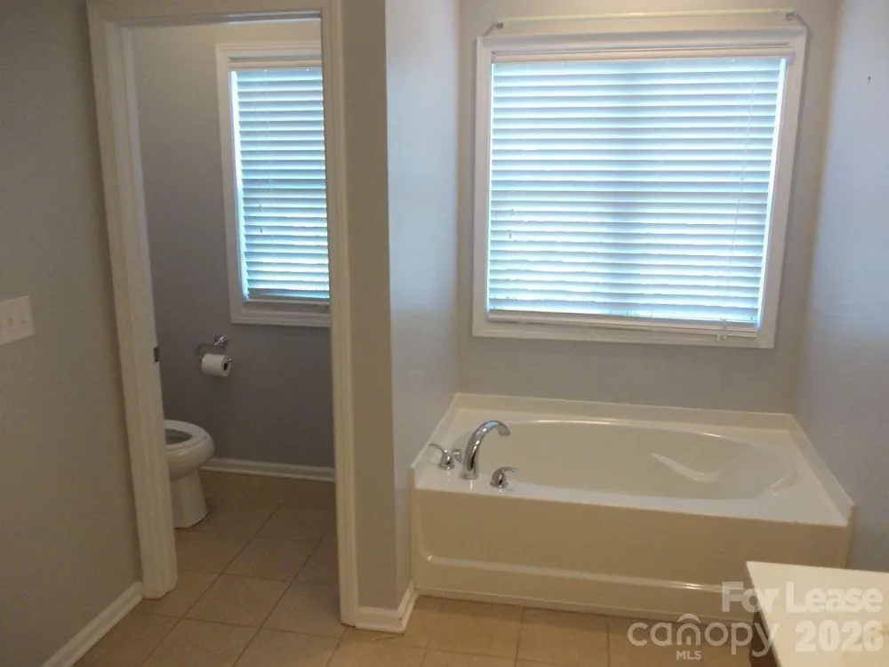 9525 Burford Lane NW Concord, NC 28027
